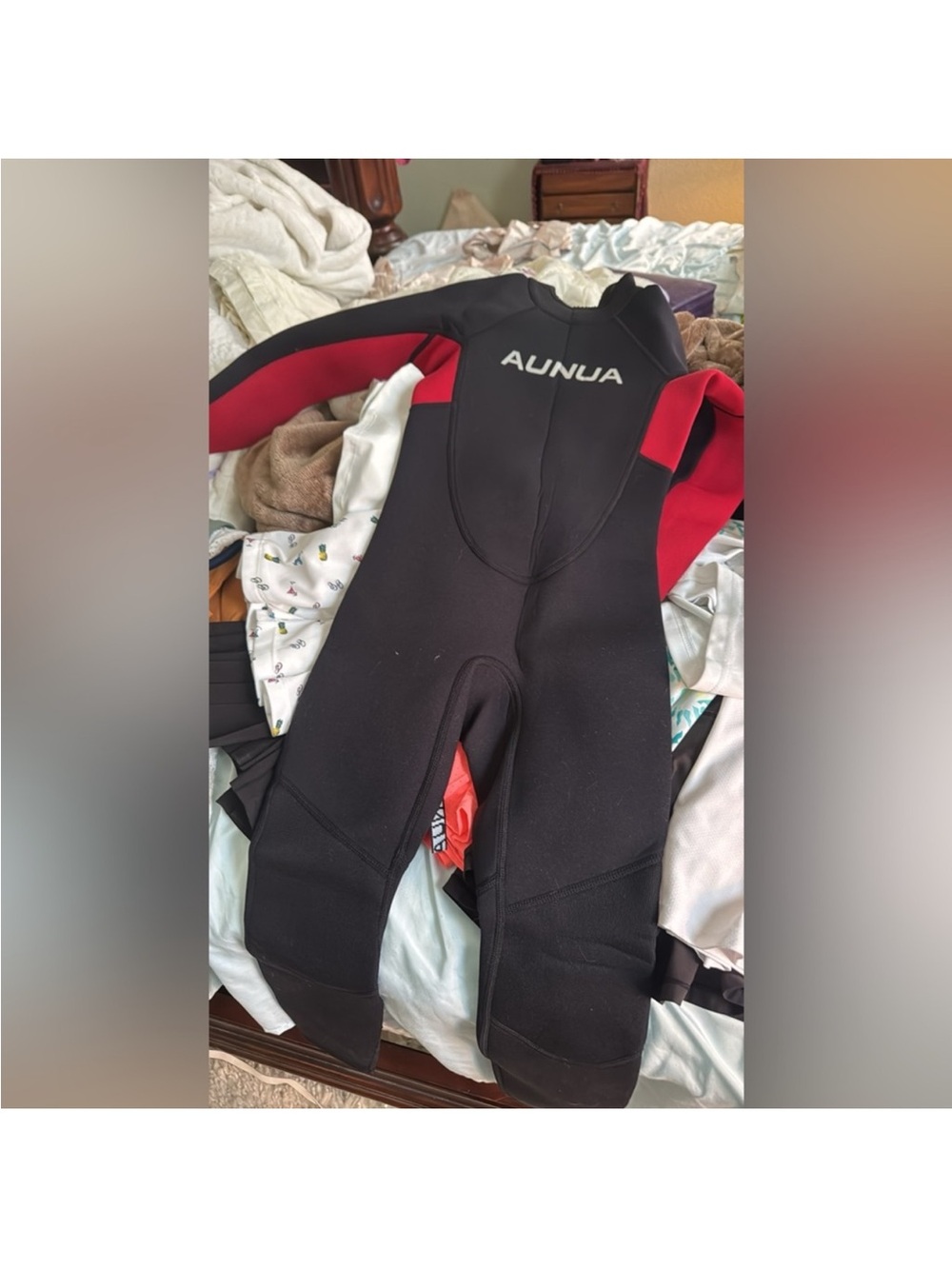 Aunua Black & Red Full-body Wetsuit